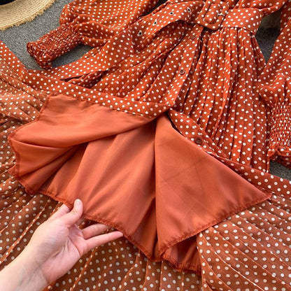 Johanna - Élégante Robe Brodée