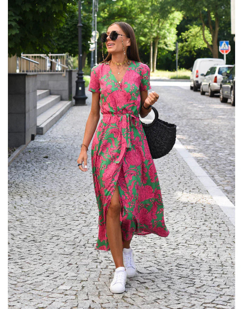 Eva - Robe Élégante en V