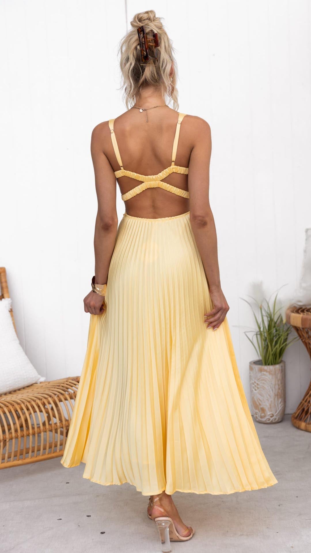Inaya - Élégante Robe Longue Plissée