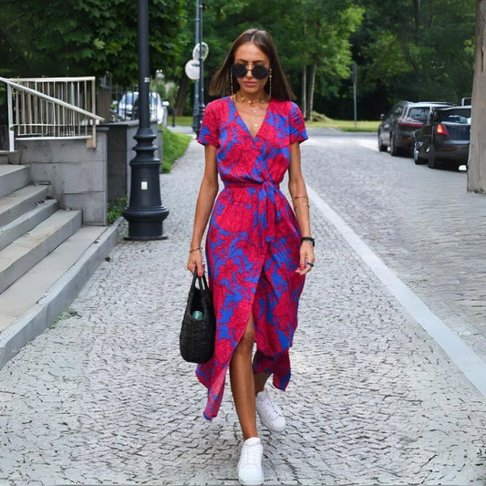 Eva - Robe Élégante en V